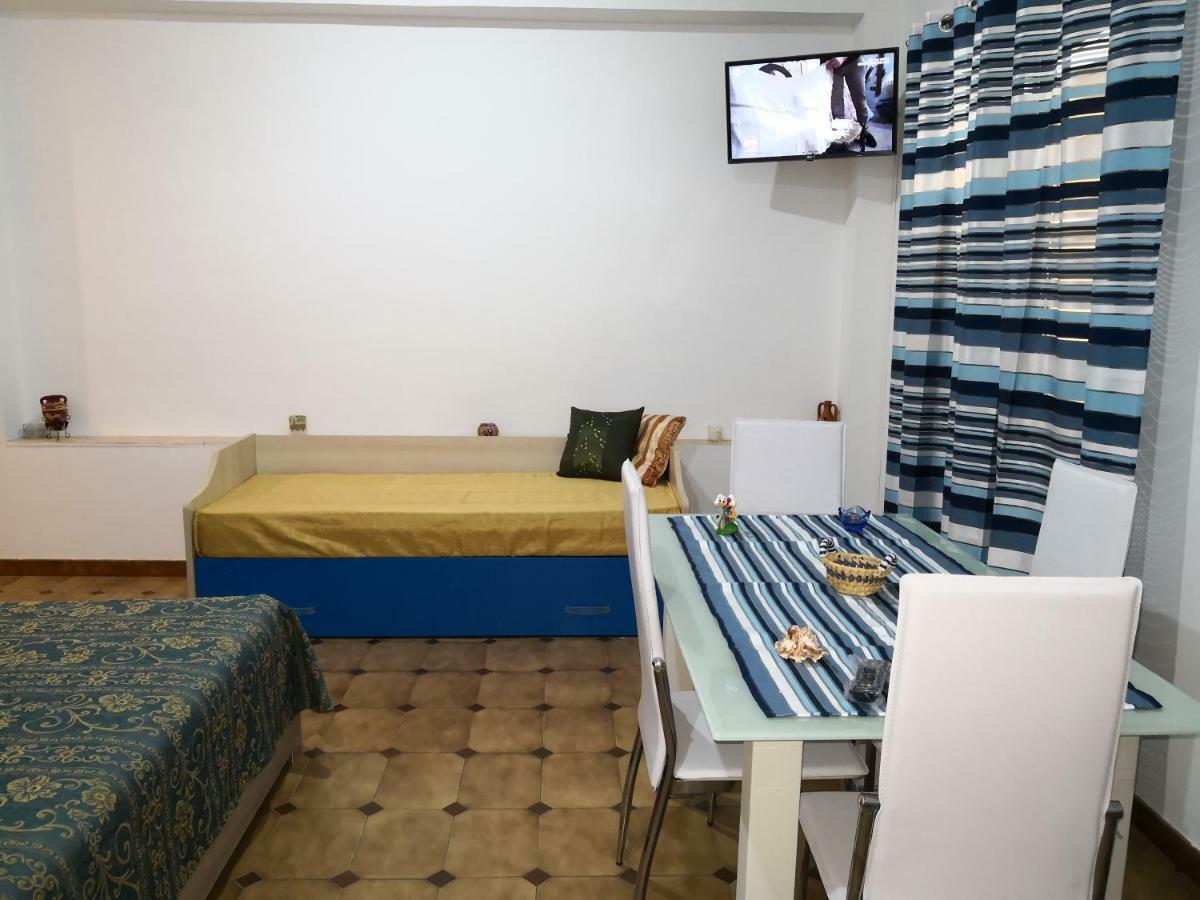 Guest house Monolocale Trappitello - *